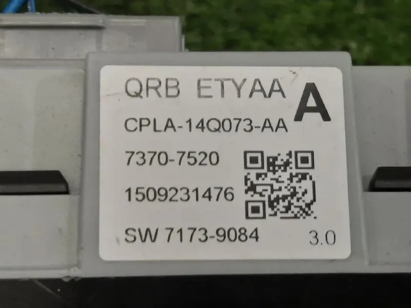 Centralina Scatola Fusibili Jaguar F-type 2013