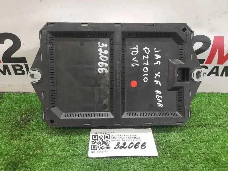 Centralina Scatola Fusibili 7370-0110-40 Jaguar XF I 2008