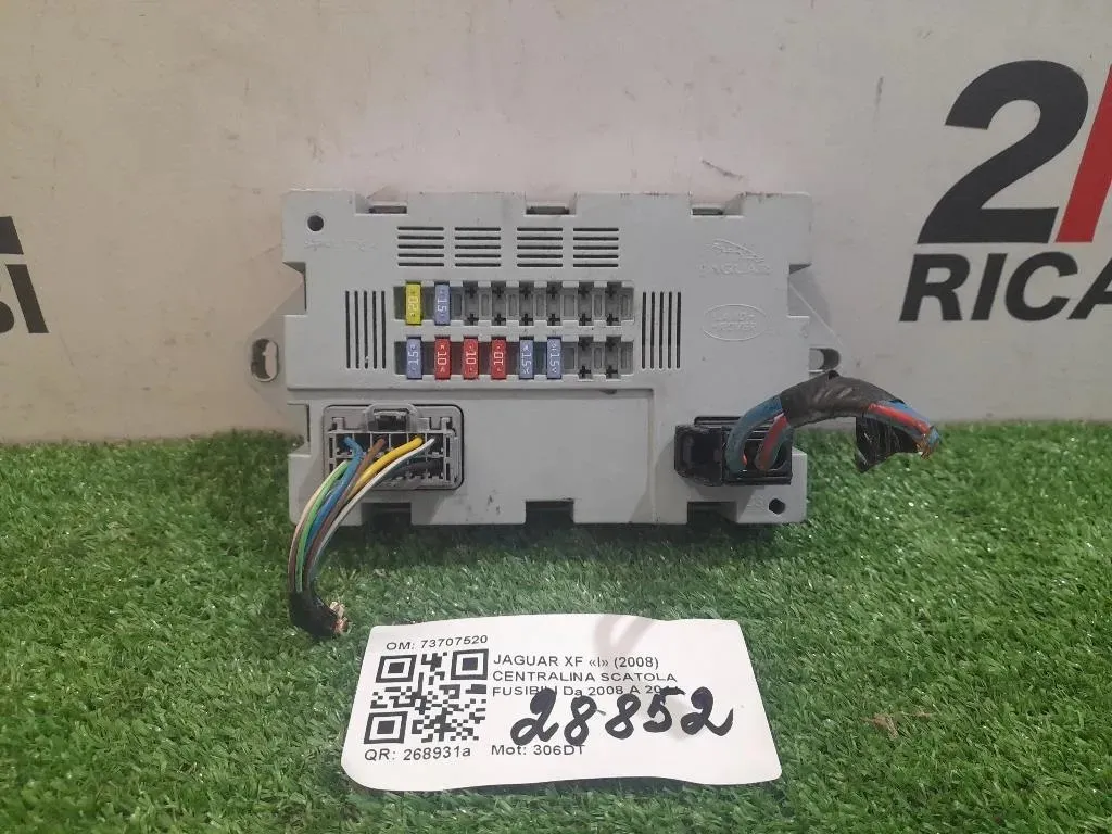 Centralina Scatola Fusibili 73707520 Jaguar XF I 2008