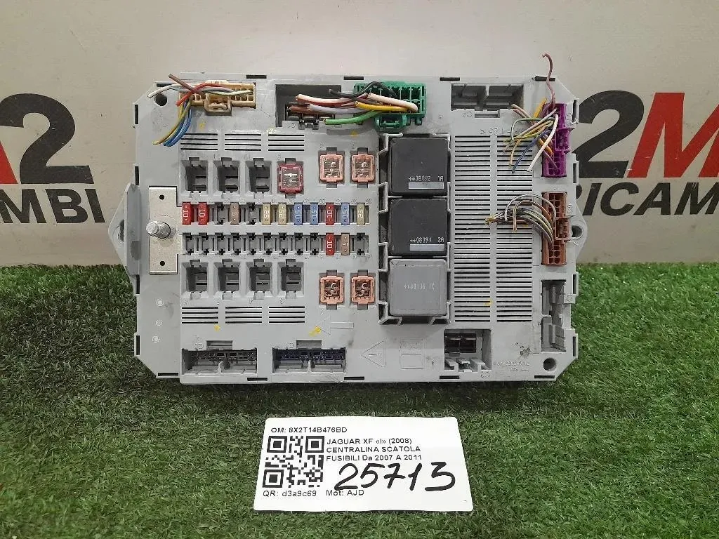 Centralina Scatola Fusibili 8X2T14B476BD Jaguar XF I 2008