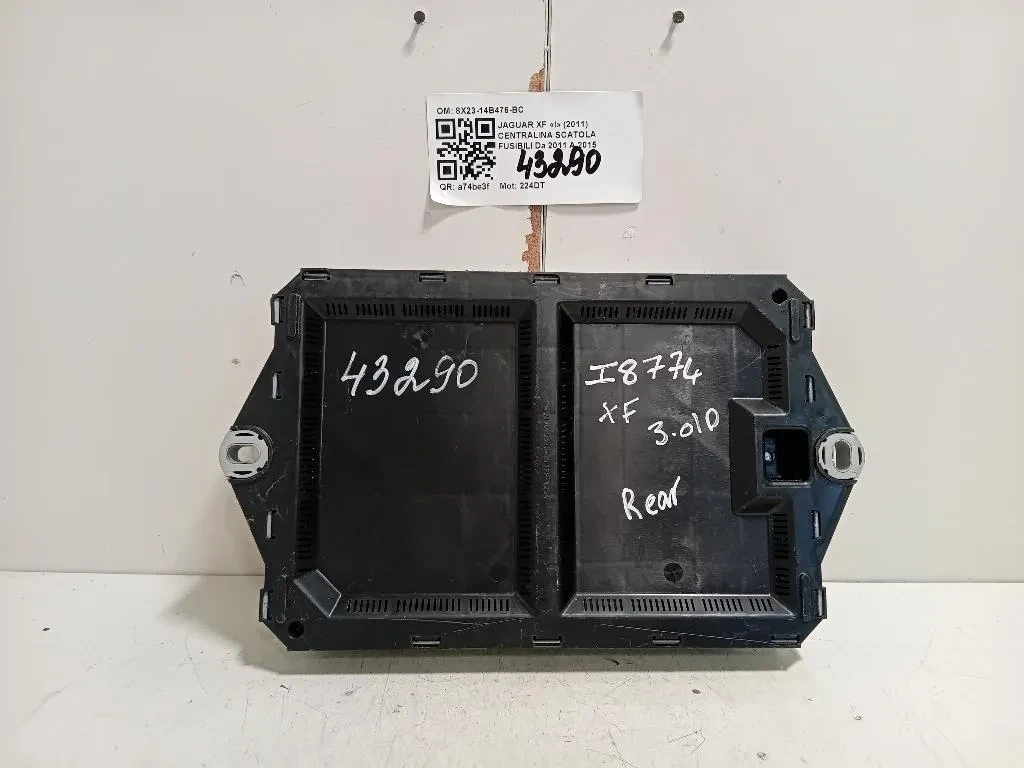 Centralina Scatola Fusibili 8X23-14B476-BC Jaguar XF I 2011