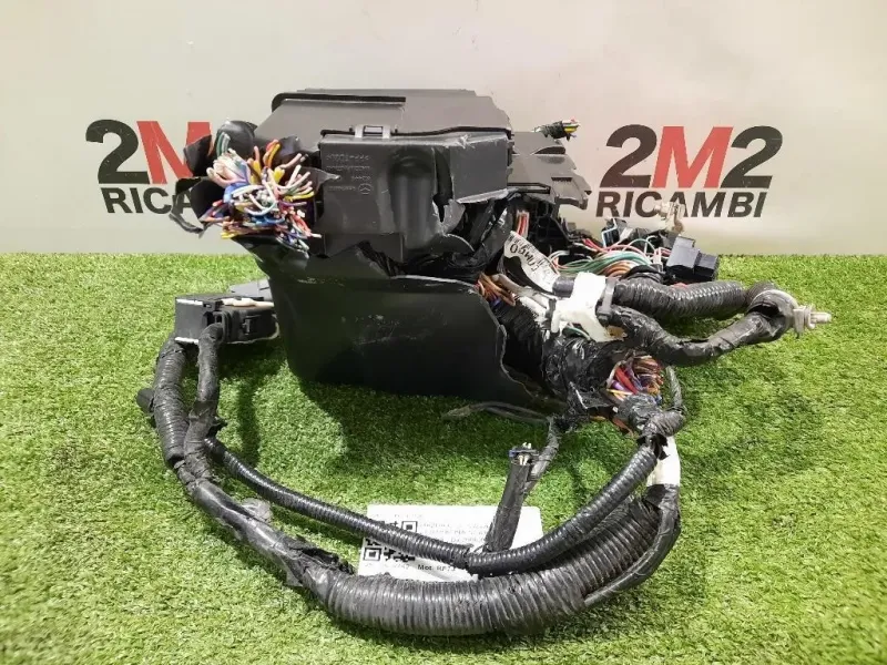 Centralina Scatola Fusibili G4YC675X0 Mazda 6 II SW 2008