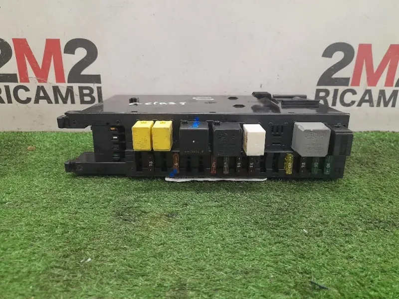 Centralina Scatola Fusibili A2035453401 Mercedes Classe C W203 2000