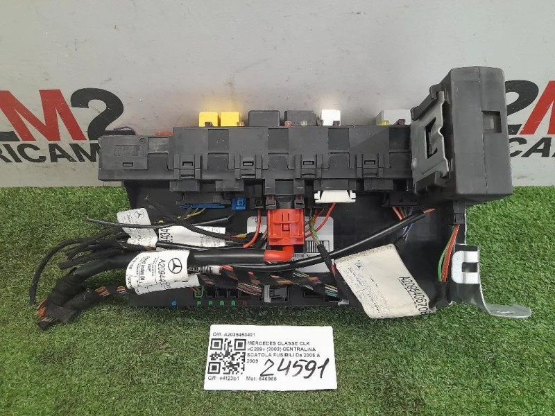 Centralina Scatola Fusibili A2035453401 Mercedes Classe CLK C209 2003