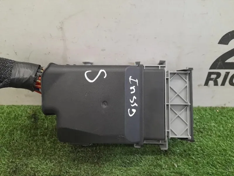 Centralina Scatola Fusibili 13222786 Opel Insignia A 2009