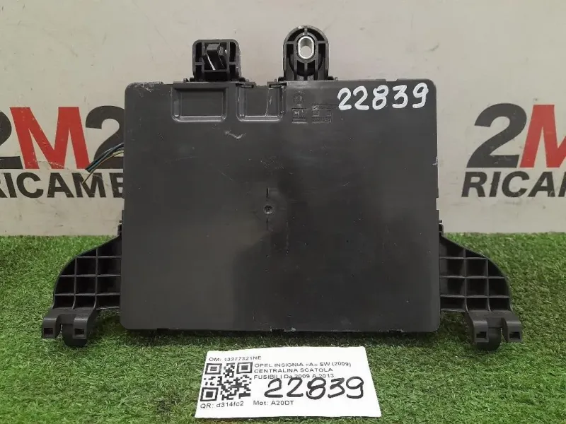 Centralina Scatola Fusibili 13277321NE Opel Insignia A SW 2009