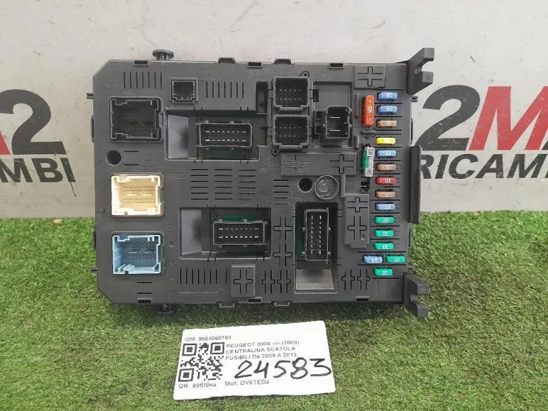 Centralina Scatola Fusibili 9664058780 Peugeot 3008 I 2009