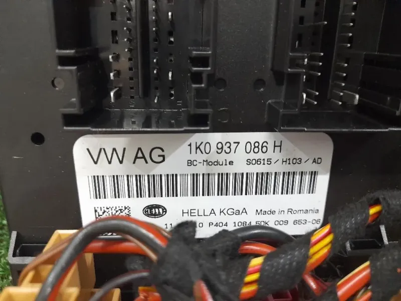 Centralina Scatola Fusibili 1K0937086H Skoda YETI 2010