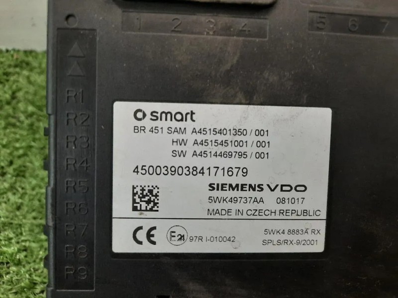 Centralina Scatola Fusibili A4515401350 A4515451001 5WK49737AA Smart Fortwo Cabrio 451 2007