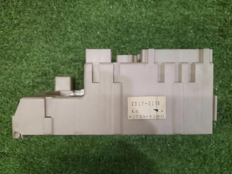 Centralina Scatola Fusibili 8273342080 Toyota RAV 4 II 2000