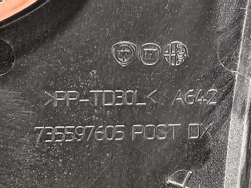 Modanatura Paracolpi Passaruota POST DX 735597605 Fiat Panda II 2009