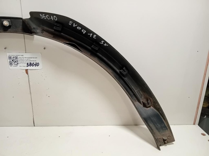 Modanatura Paracolpi Passaruota POST SX BJ32-1290E23 AEE Land Rover Range Rover Evoque I 2011