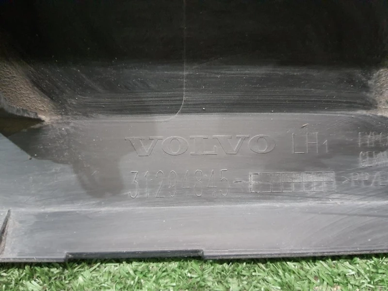 Modanatura Paracolpi Porta ANT SX 31294845 Volvo XC60 I 2009