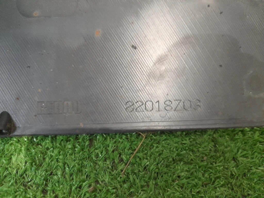 Modanatura Paracolpi Sottoporta SX 82018Z03 Peugeot 3008 I 2009