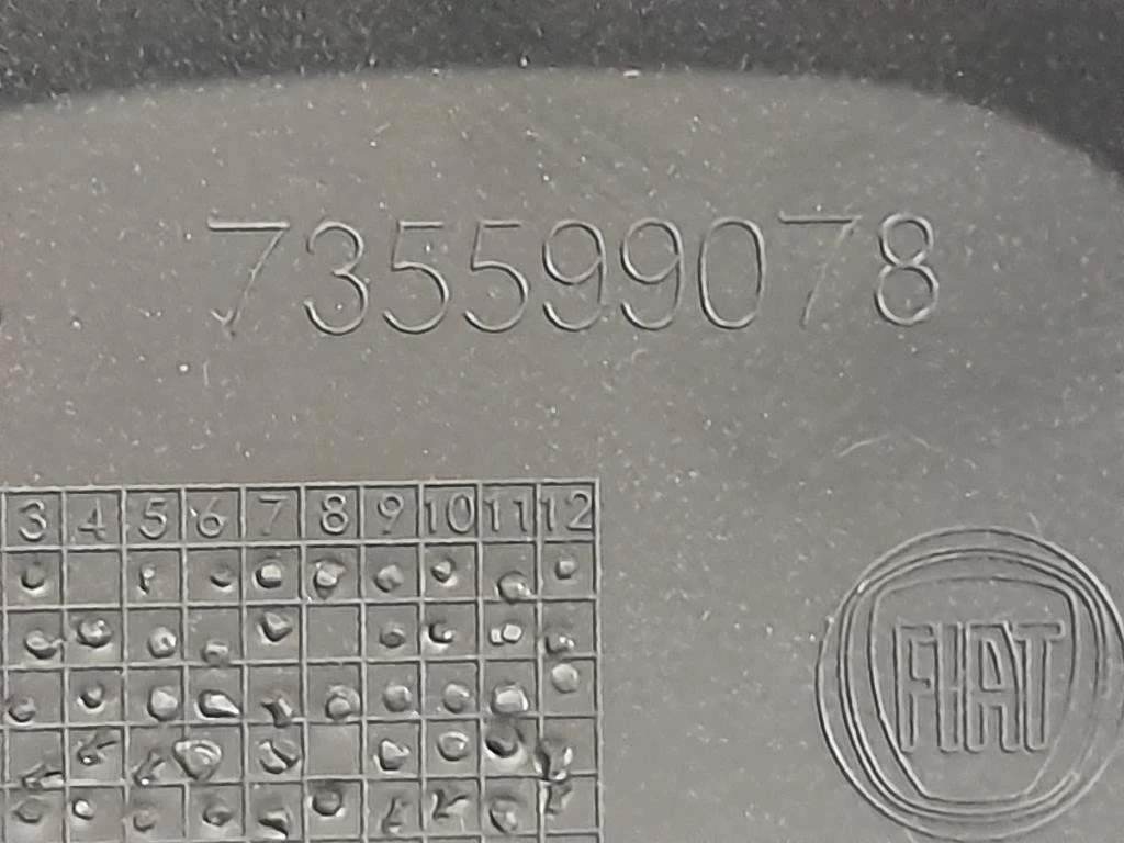 Modanatura Paraurti Centrale POST 735599078 Fiat Panda III 2012