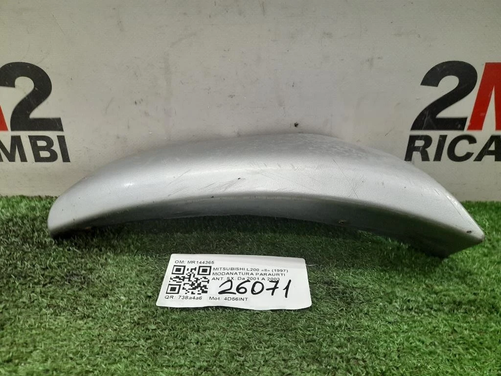 Modanatura Paraurti ANT SX MR144365 SX Mitsubishi L200 II 1997