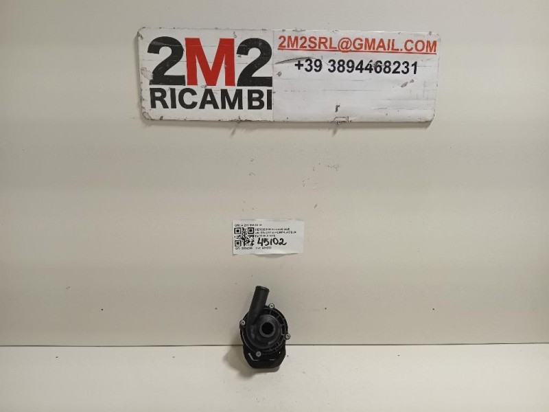 Pompa Acqua A 211 835 00 28 Mercedes Classe GLE W166 2015