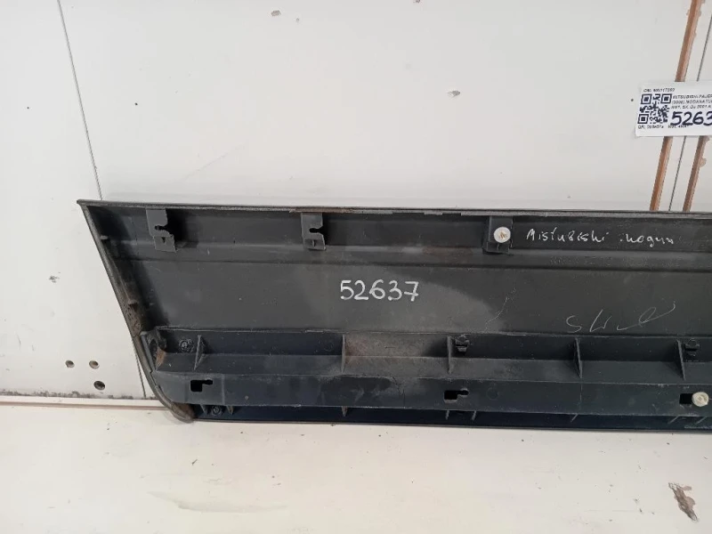 Modanatura Porta ANT SX MN117283 Mitsubishi Pajero III 2000