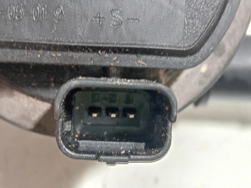 Pompa Acqua 0392023219 Opel Movano B 2010