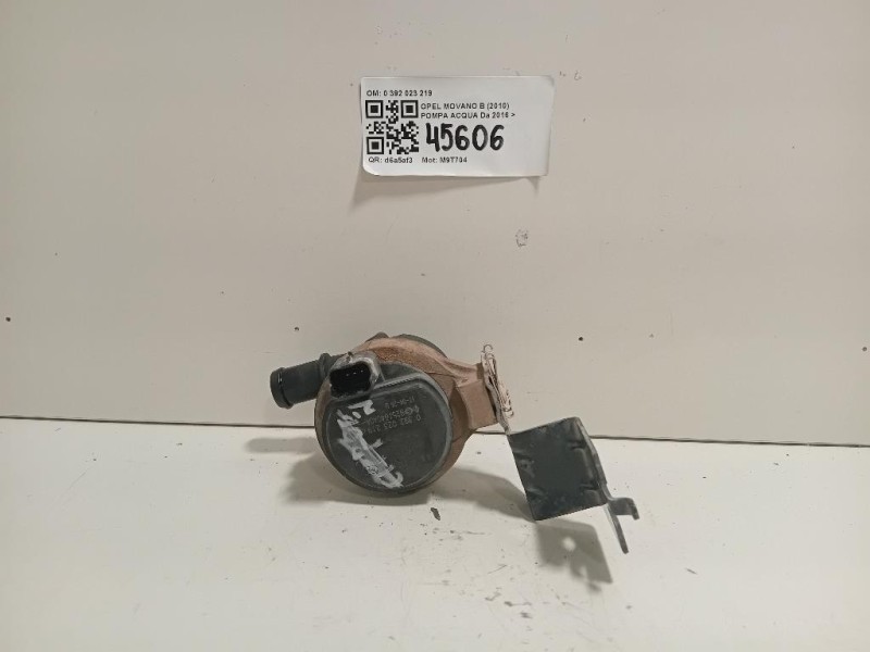 Pompa Acqua 0 392 023 219 Opel Movano B 2010
