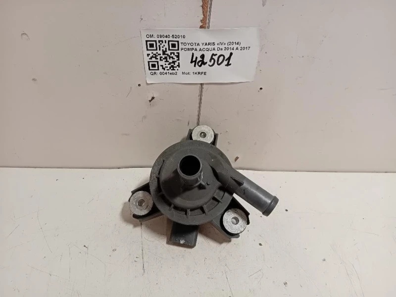 Pompa Acqua 09040-52010 Toyota Yaris IV 2014