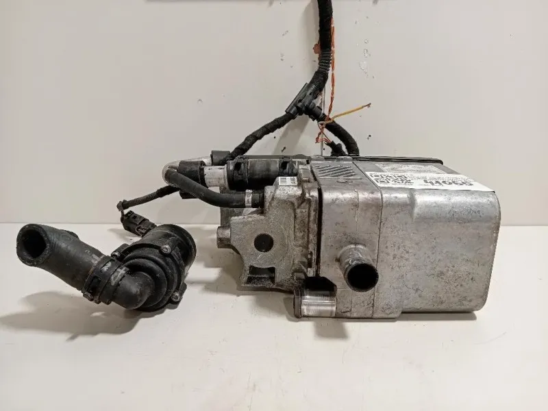 Pompa Acqua Riscaldatore Autonomo 4L0 815 071 C Audi Q7 4LB 2006