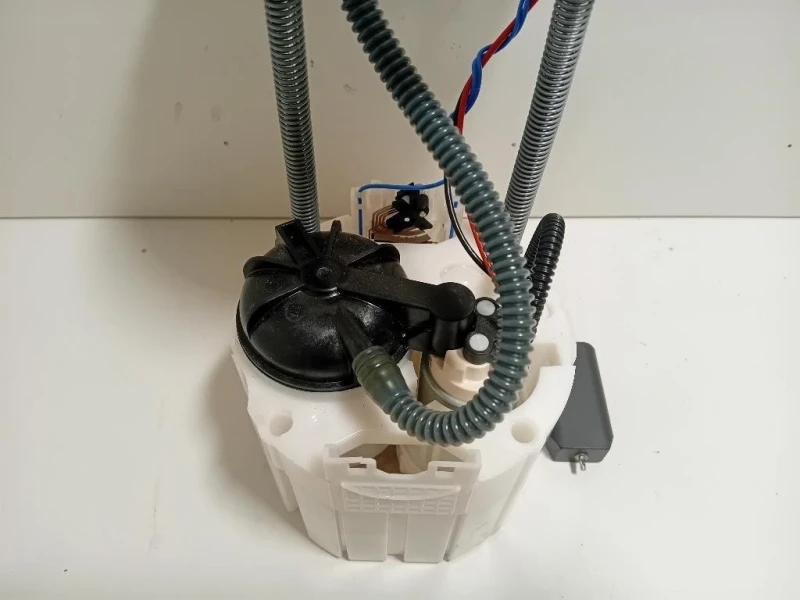 Pompa Carburante 13507894 Opel Astra K 2016