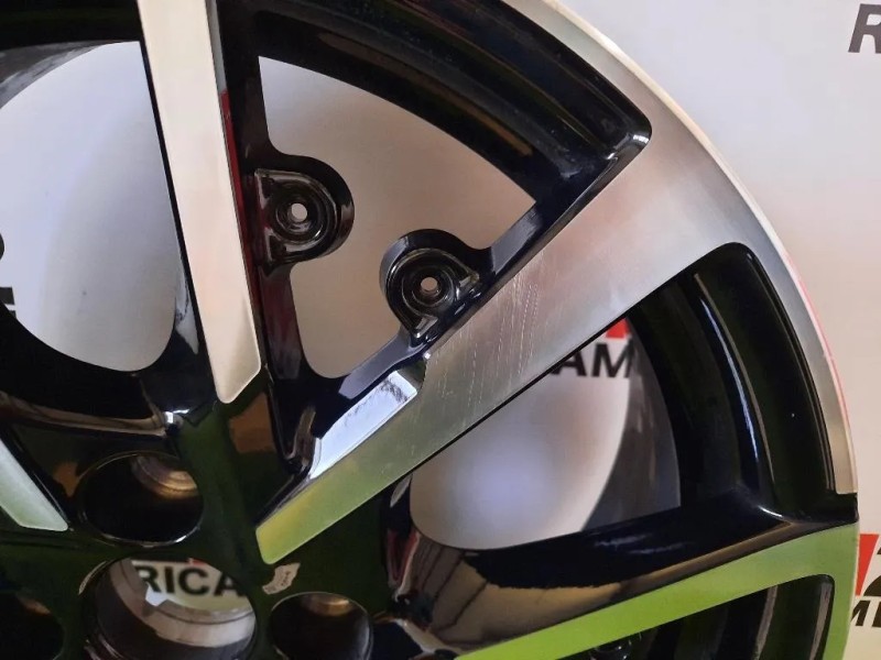 Cerchio Ruota ANT SX 9828018080 Peugeot 208 II 2019