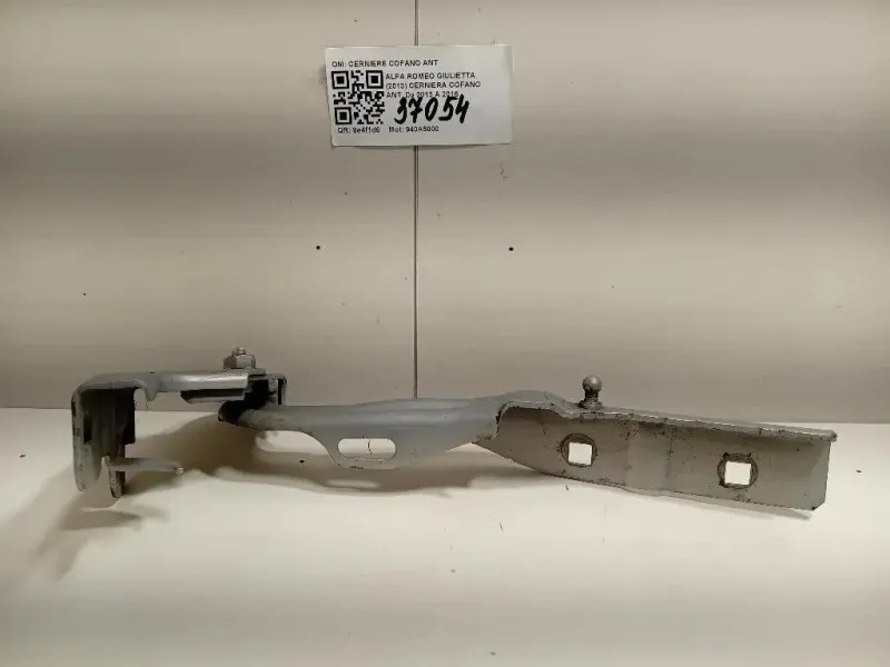Cerniera Cofano ANT CERNIERE COFANO ANT Alfa Romeo Giulietta 2013