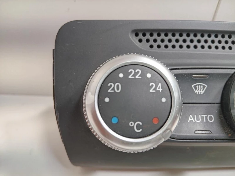 Modulo Comando Riscaldamento Clima 8X0 820-043 C Audi A1 8XA Sportback 2012