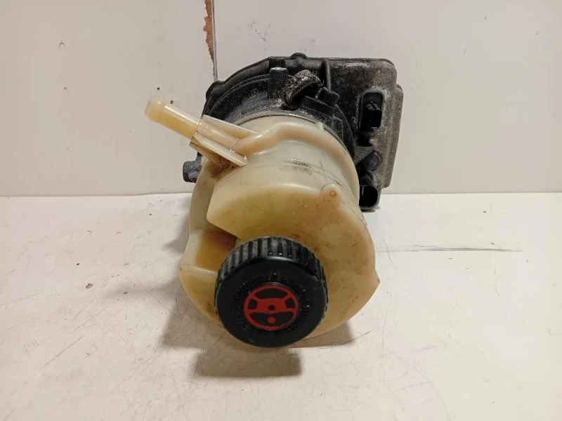 Pompa Servosterzo 491100616R Opel Vivaro B 2015