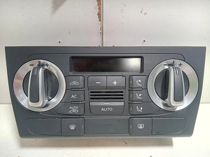 Modulo Comando Riscaldamento Clima 8P0820043BK Audi A3 8PA Sportback 2010