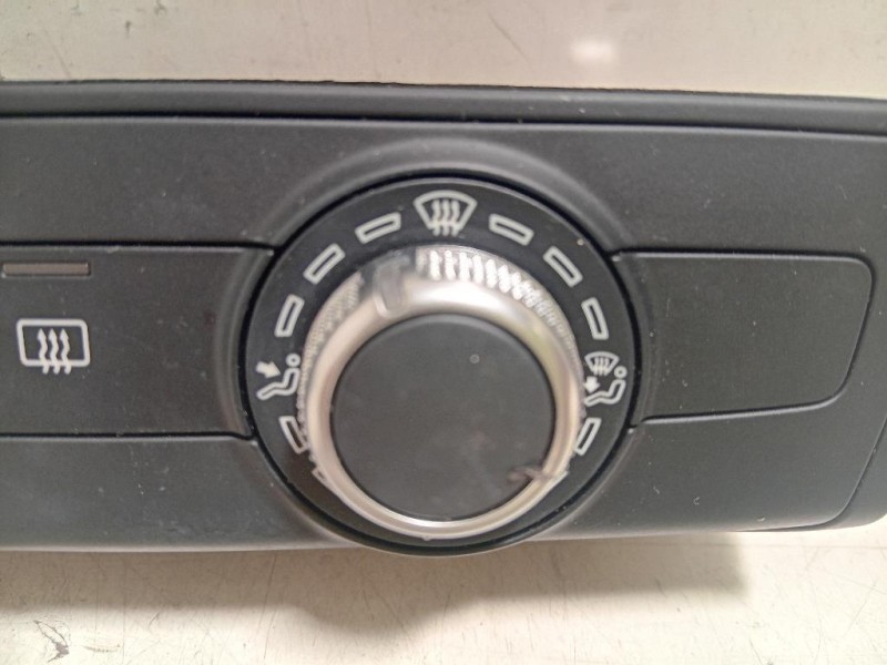 Modulo Comando Riscaldamento Clima 8V0820047D Audi A3 8VA Sportback 2012