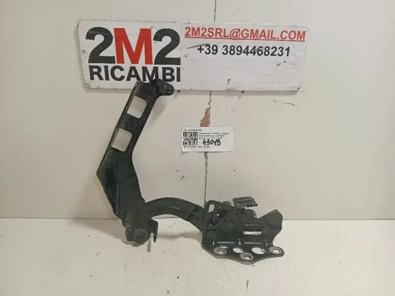 Cerniera Cofano ANT DX A2058800928 Mercedes Classe C W205 2014