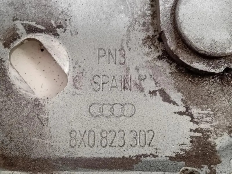 Cerniera Cofano ANT SX Audi A1 8XA Sportback 2012