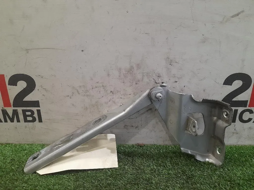 Cerniera Cofano ANT SX 8K0823301D Audi A4 8K2 2008