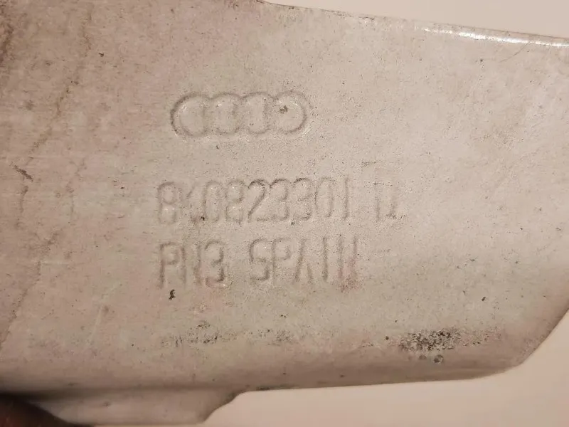 Cerniera Cofano ANT SX 8K0 823 301 D Audi A4 8K5 Avant 2008