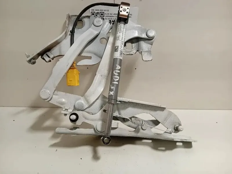Cerniera Cofano ANT SX 8W0 823 301 E Audi A4 8W5 Avant 2015