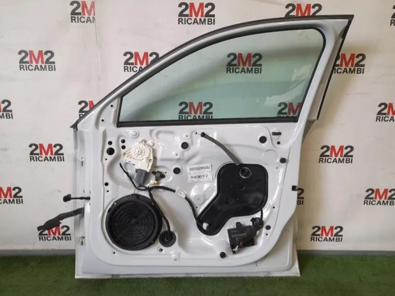 Porta ANT DX 8X4831052A Audi A1 8XF Sportback 2015