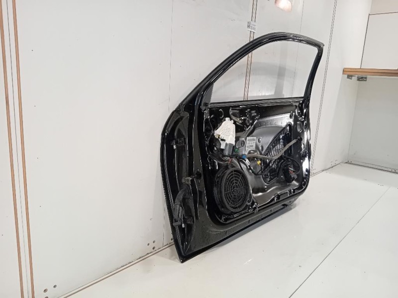 Porta ANT DX 8X3831052A Audi A1 8XK 2015