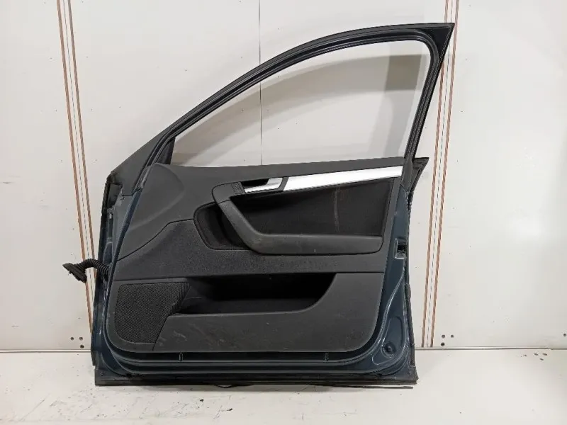 Porta ANT DX 8P4831052A Audi A3 8PA Sportback 2010