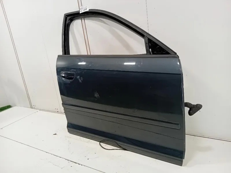 Porta ANT DX 8P4831052A Audi A3 8PA Sportback 2010