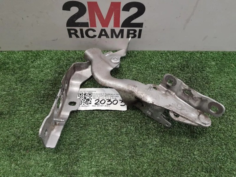 Cerniera Cofano ANT SX A1768800328 Mercedes Classe A W176 2013