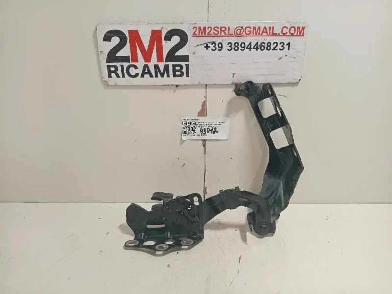 Cerniera Cofano ANT SX A2058800828 Mercedes Classe C W205 2014