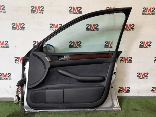 Porta ANT DX PORTA PORTIERA SPORTELLO AUDI A6 4B0831052D Audi A6 4B 1997