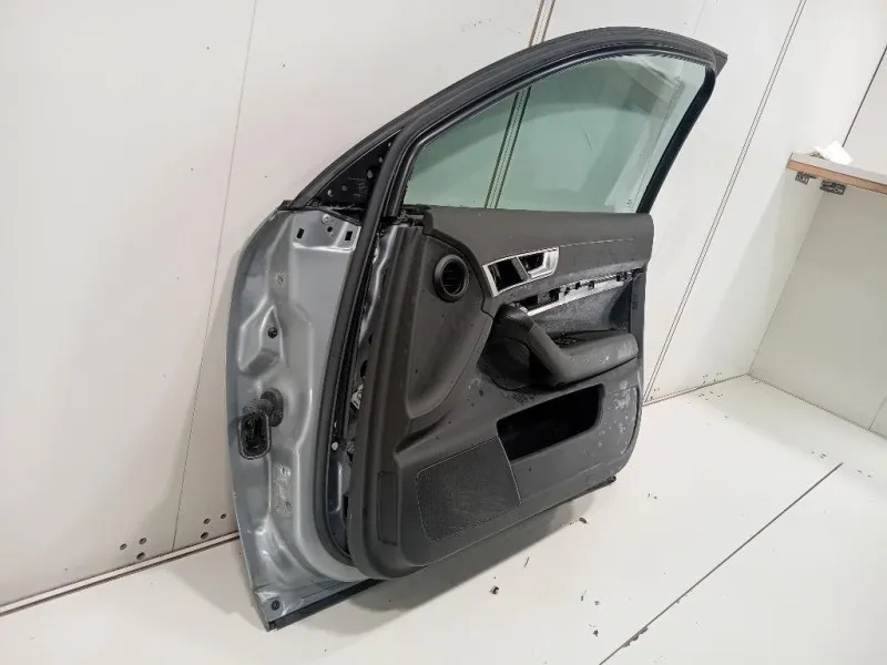 Porta ANT DX 4F0831052F Audi A6 4F5 Avant 2008