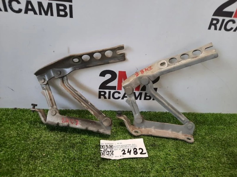 Cerniera Cofano ANT SX 5J0823301 Skoda Roomster 5J7 2010