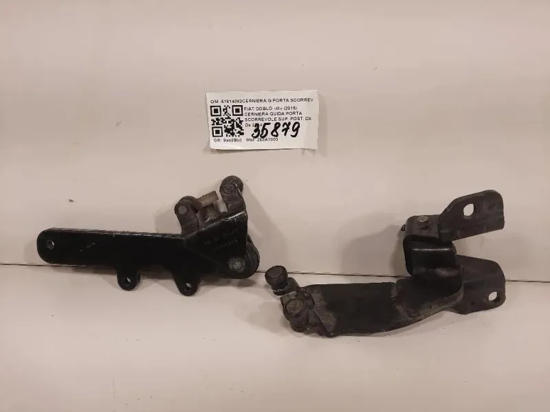 Cerniera Guida Porta Scorrevole SUP POST DX 51814082CERNIERA G PORTA SCORREVOLE POST DX+SX Fiat Doblò III 2015