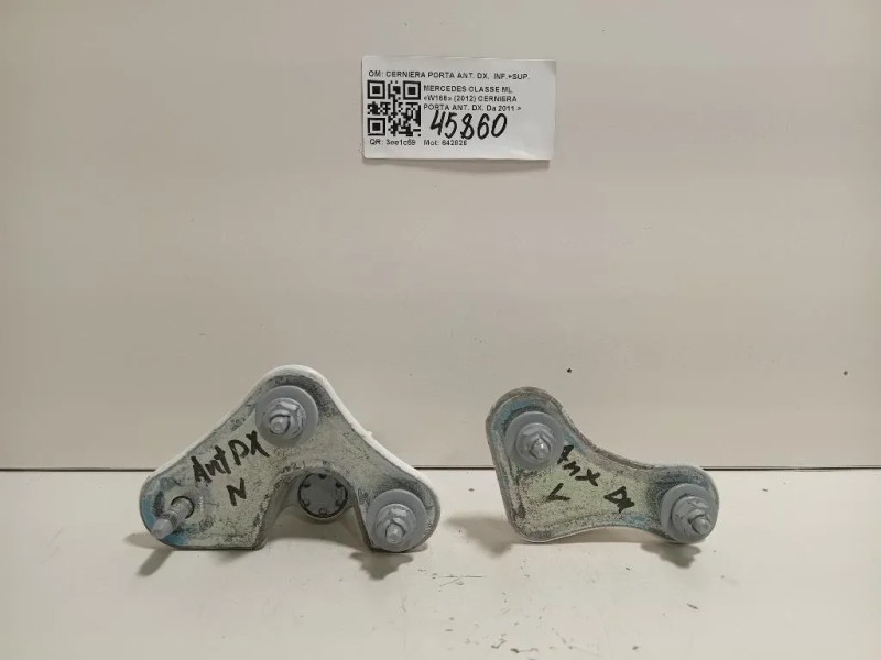 Cerniera Porta ANT DX CERNIERA PORTA ANT DX INF+SUP Mercedes Classe ML W166 2012
