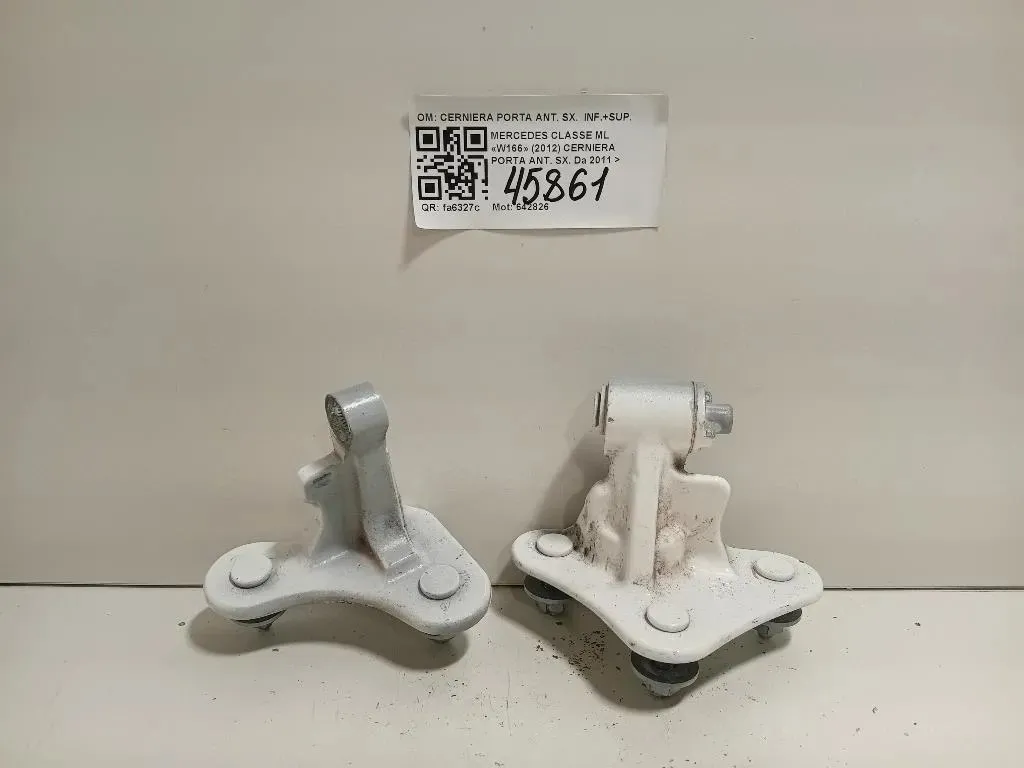 Cerniera Porta ANT SX CERNIERA PORTA ANT SX INF+SUP Mercedes Classe ML W166 2012
